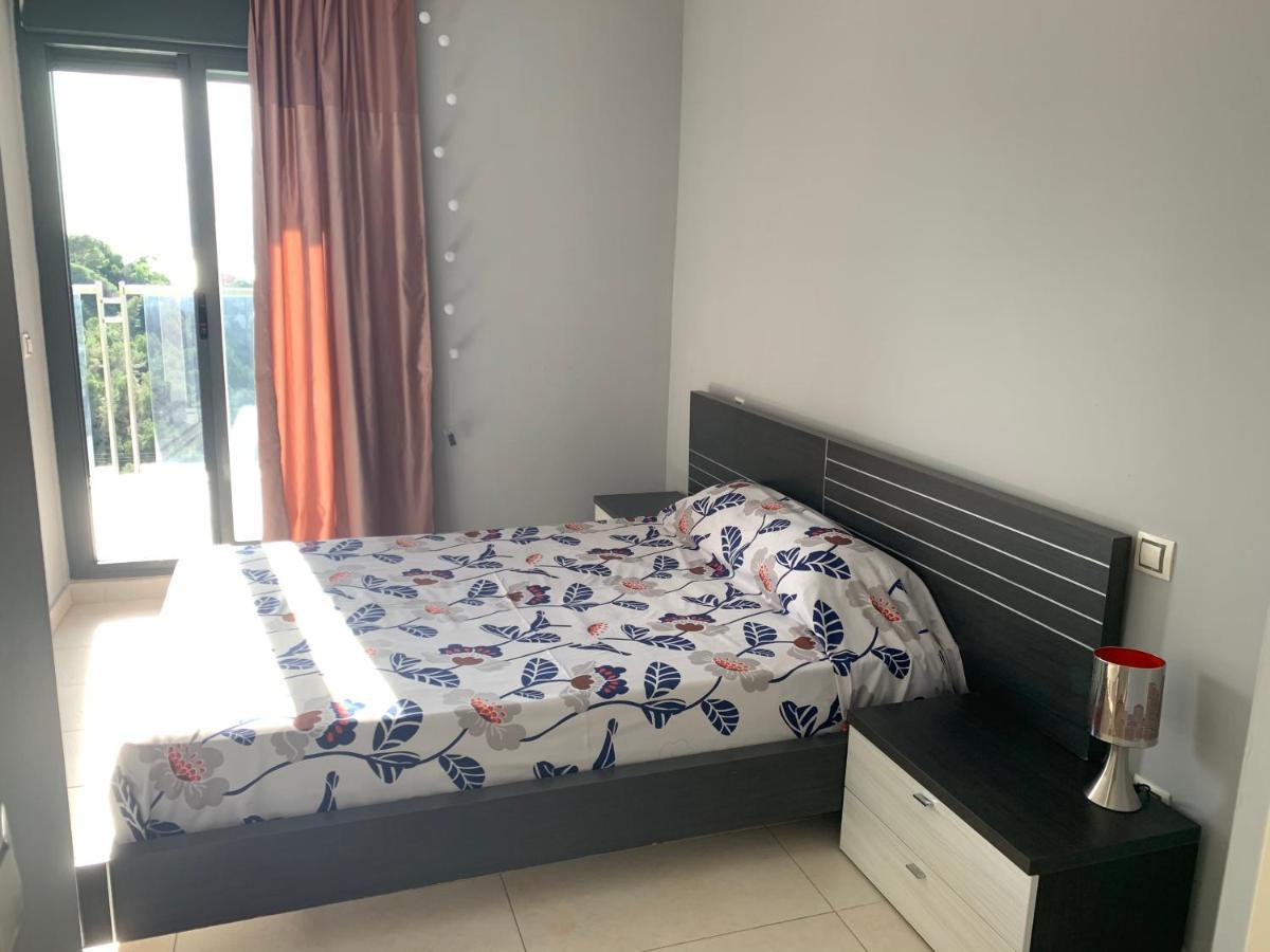 בנידורם Apartamento Con Buena Ubicacion מראה חיצוני תמונה