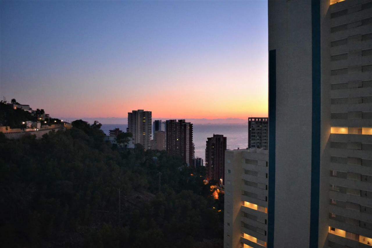 בנידורם Apartamento Con Buena Ubicacion מראה חיצוני תמונה